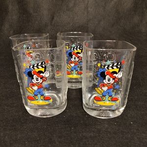 Vtg 2000 McDonald's Walt Disney Cups